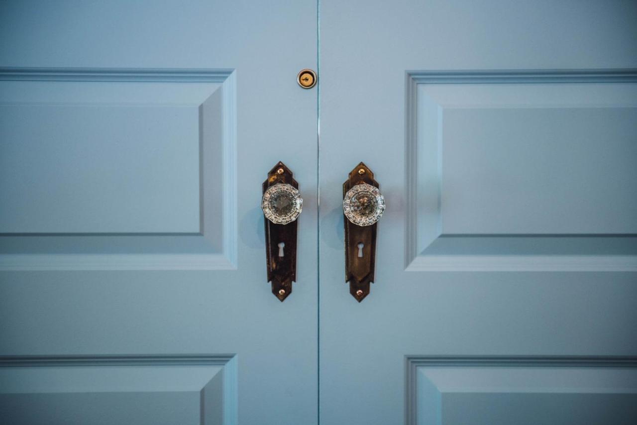 Grizzly Paw B&B Клиъруотър Екстериор снимка