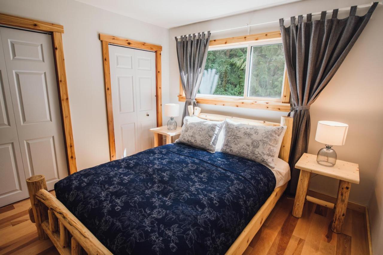 Grizzly Paw B&B Клиъруотър Екстериор снимка